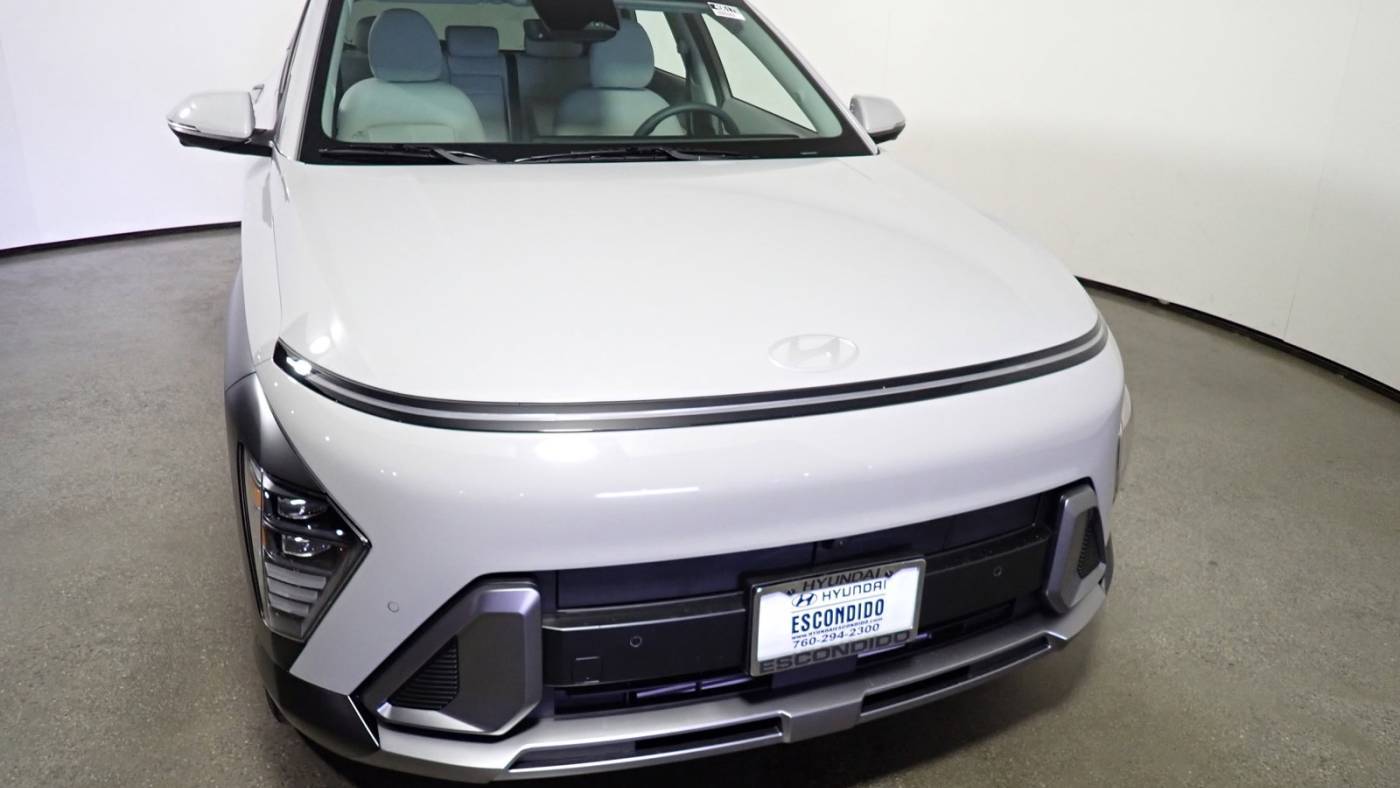 2025 Hyundai Kona Limited — SUV — 195 mi — Escondido, CA