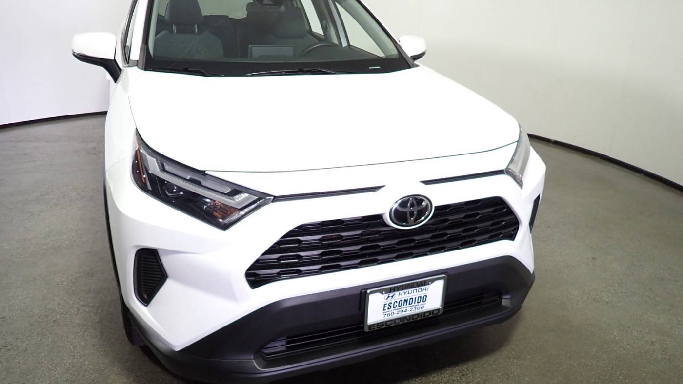 2022 Toyota RAV4 XLE — SUV — 51,090 mi — Escondido, CA