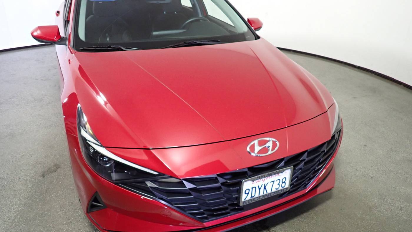 2022 Hyundai Elantra SEL — Sedan — 18,557 mi — Escondido, CA