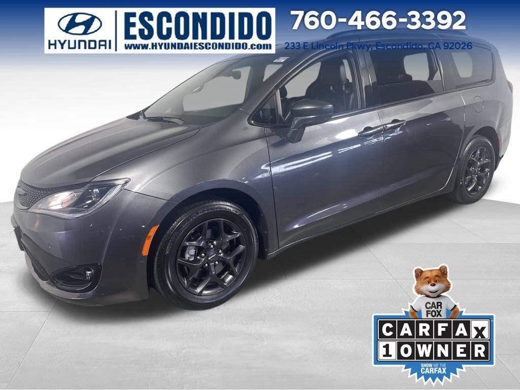 2019 Chrysler Pacifica Touring L — Minivan — 34,192 mi — Escondido, CA