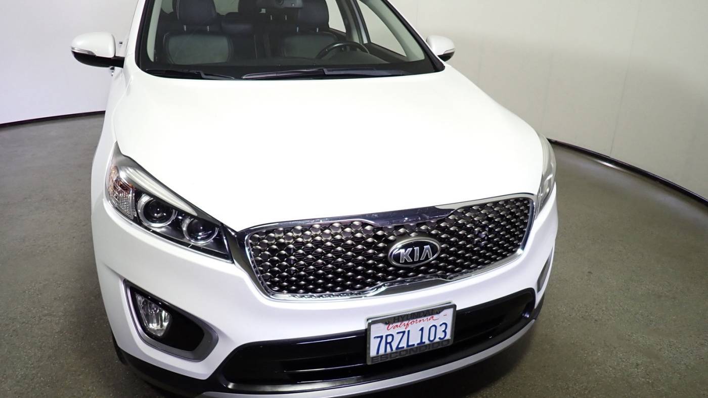 2016 Kia Sorento EX V6 — SUV — 86,329 mi — Escondido, CA