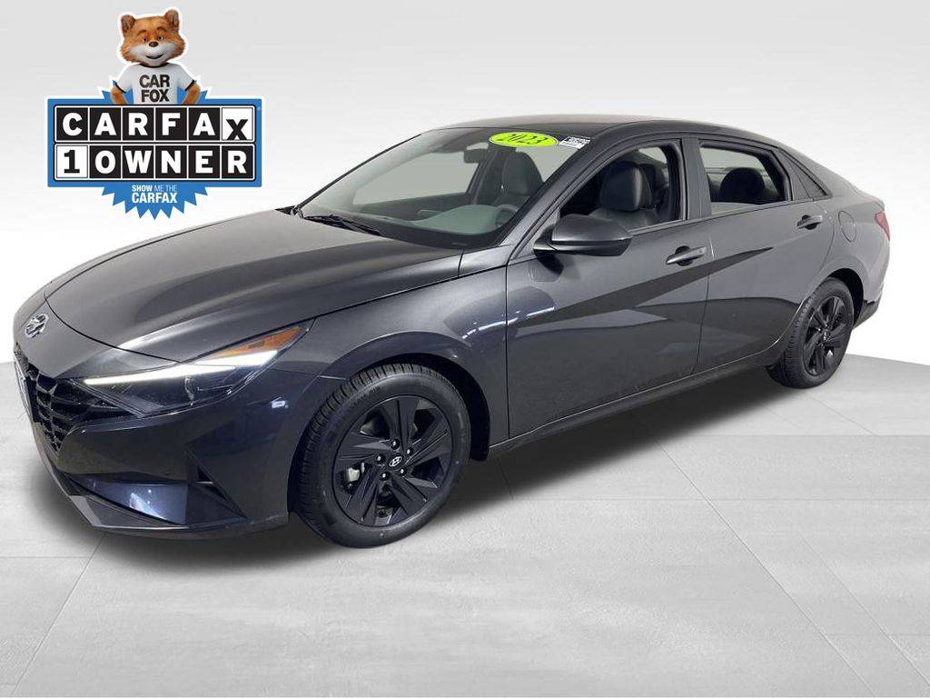 2023 Hyundai Elantra SEL — Sedan — 53,461 mi — Escondido, CA