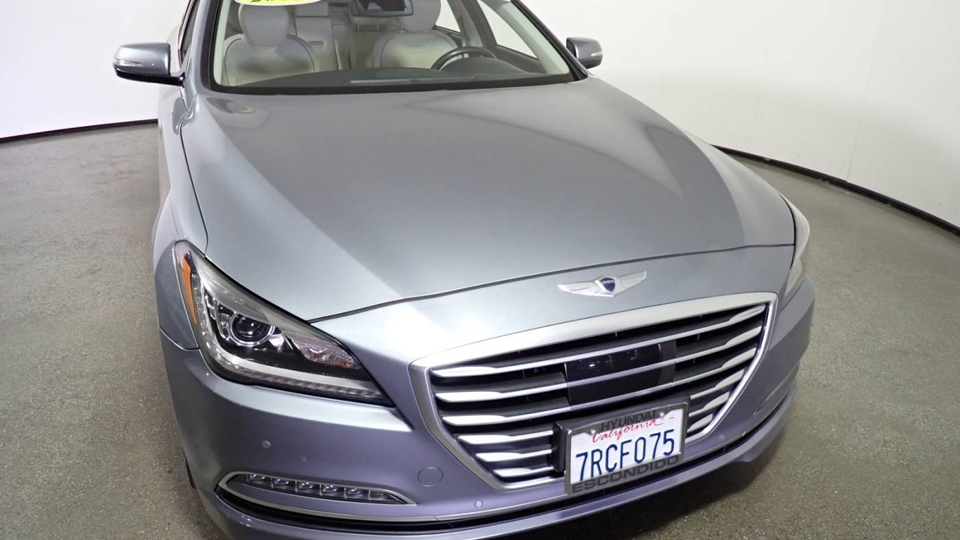 2015 Hyundai Genesis 5.0 — Sedan — 70,432 mi — Escondido, CA