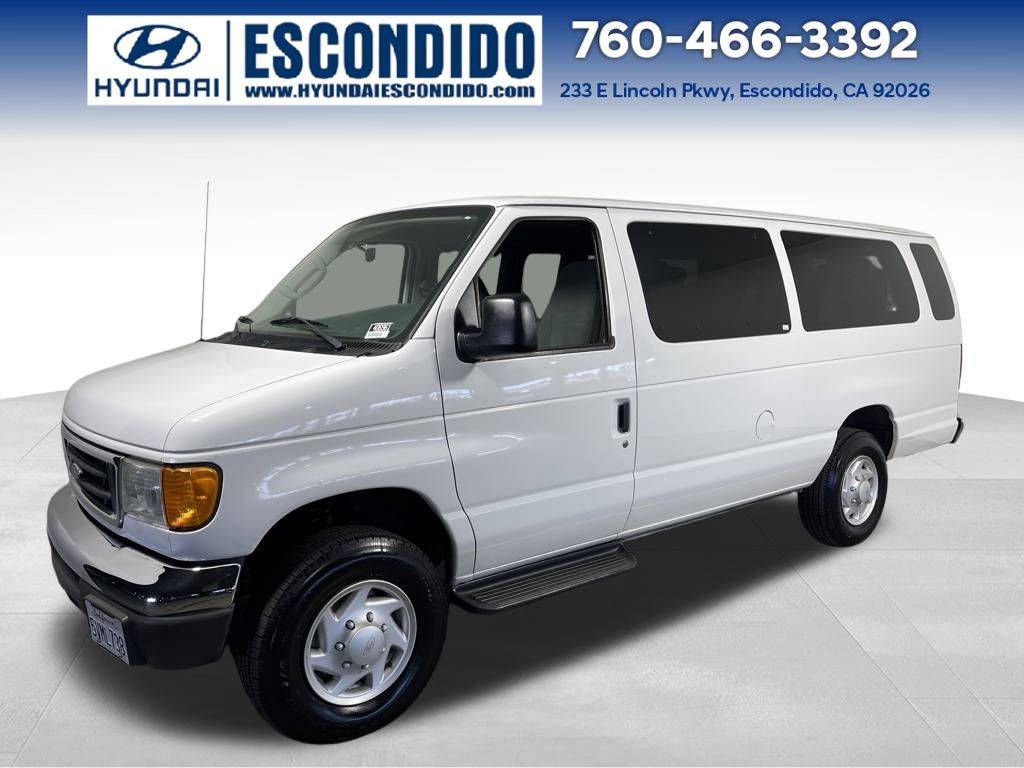 2006 Ford Econoline Wagon E-350 Super Duty XLT — Passenger Van — 68,143 mi — Escondido, CA