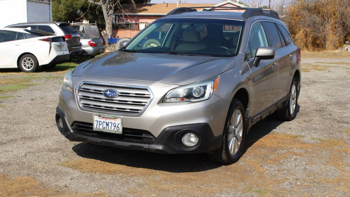 2016 Subaru Outback 2.5i Premium — SUV — 180,500 mi — Van Nuys, CA