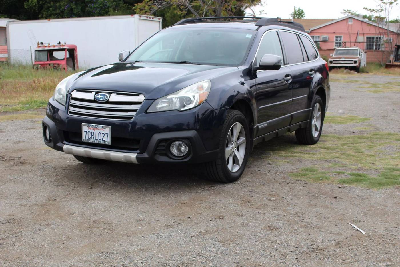 2014 Subaru Outback 2.5i Limited — SUV — 155,700 mi — Van Nuys, CA