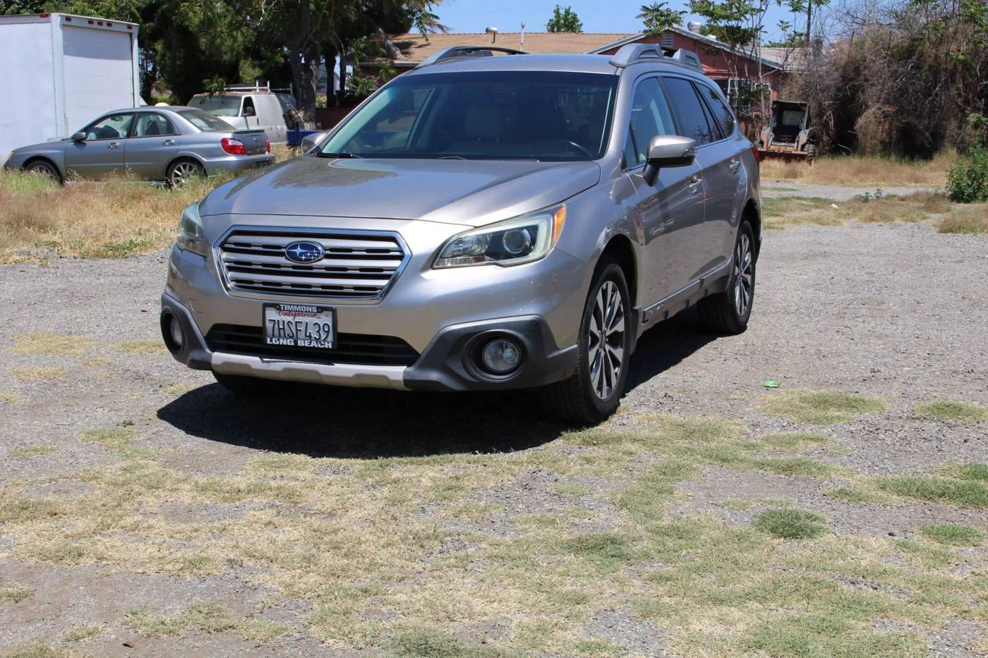 2015 Subaru Outback 2.5i Limited — SUV — 180,000 mi — Van Nuys, CA