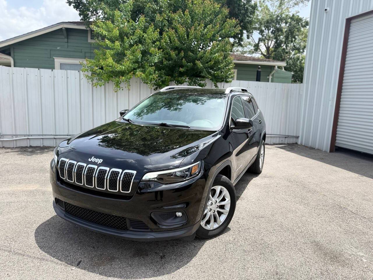 2019 Jeep Cherokee Latitude — SUV — 24,679 mi — Houston, TX