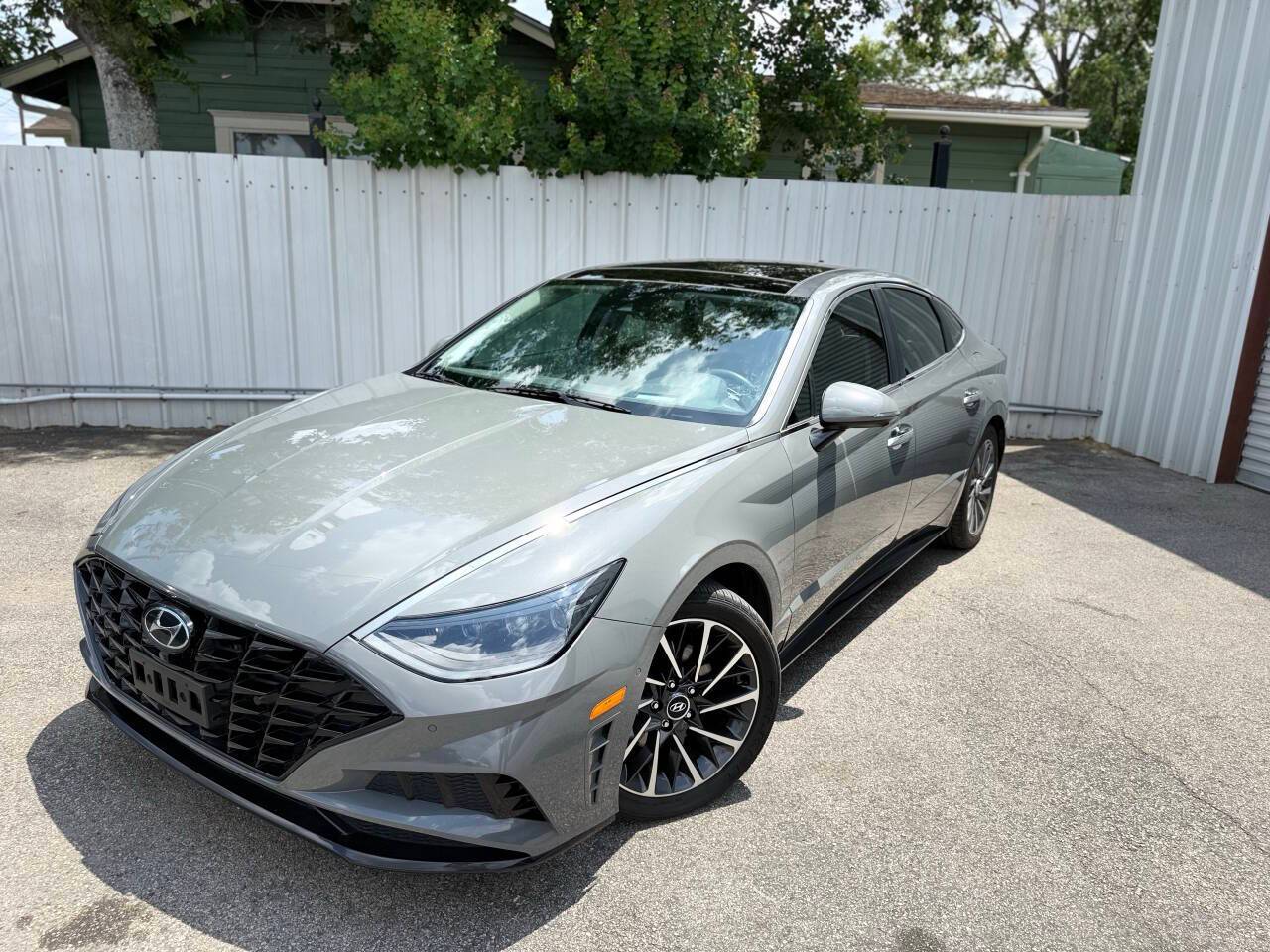 2020 Hyundai Sonata Limited — Sedan — 73,713 mi — Houston, TX