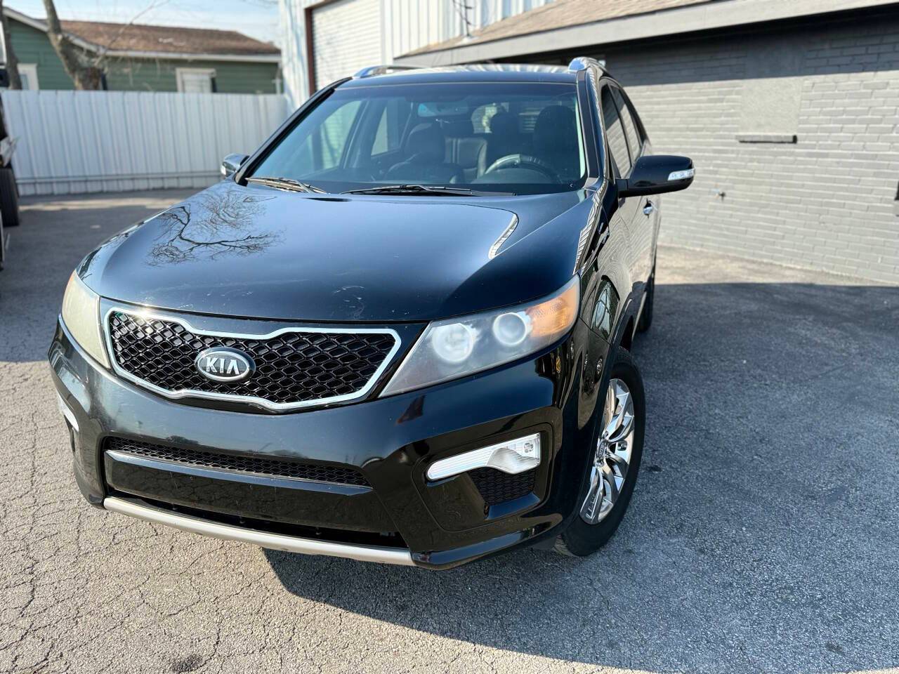 2011 Kia Sorento SX — SUV — 121,124 mi — Houston, TX