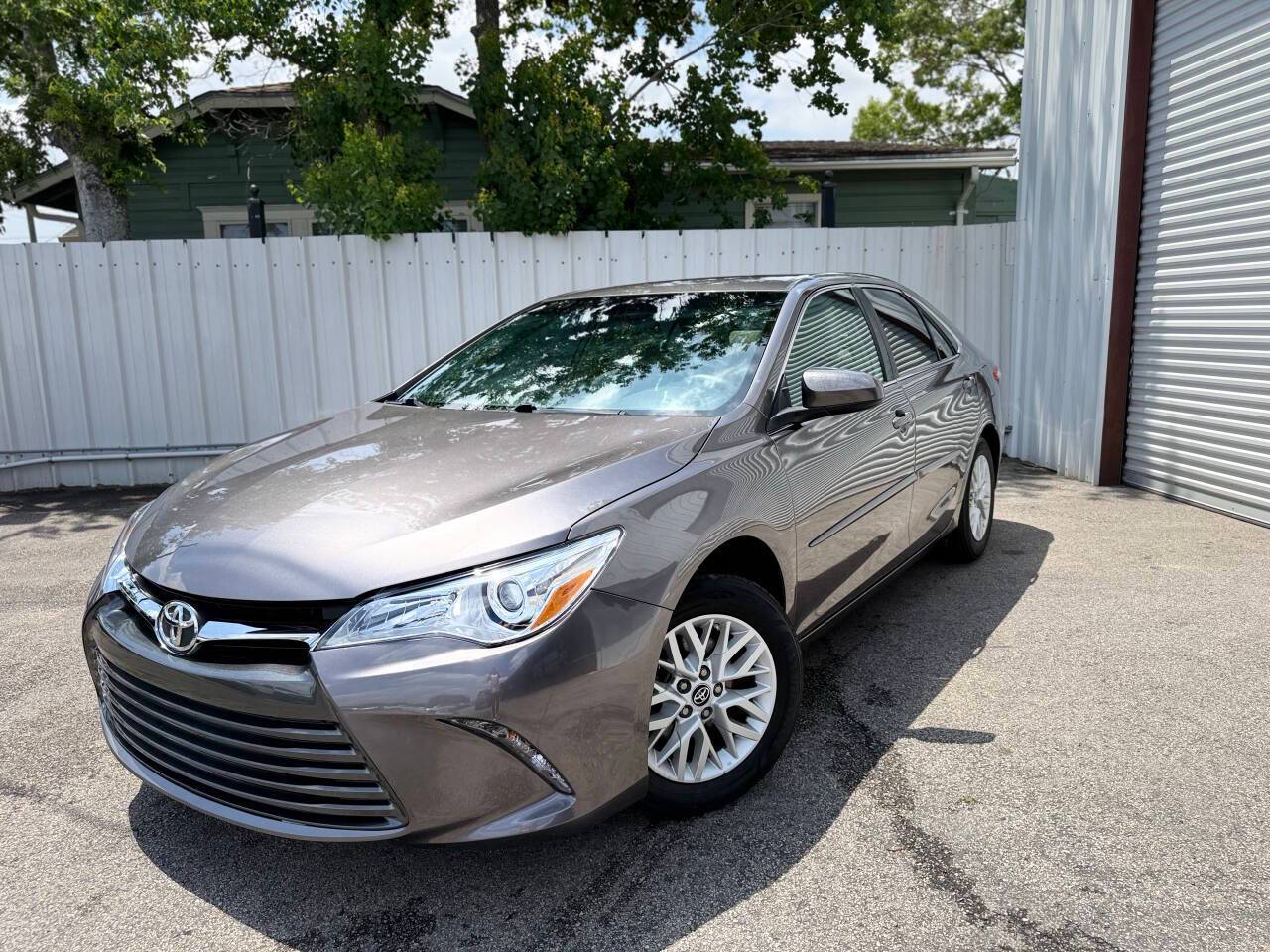2017 Toyota Camry LE — Sedan — 125,947 mi — Houston, TX