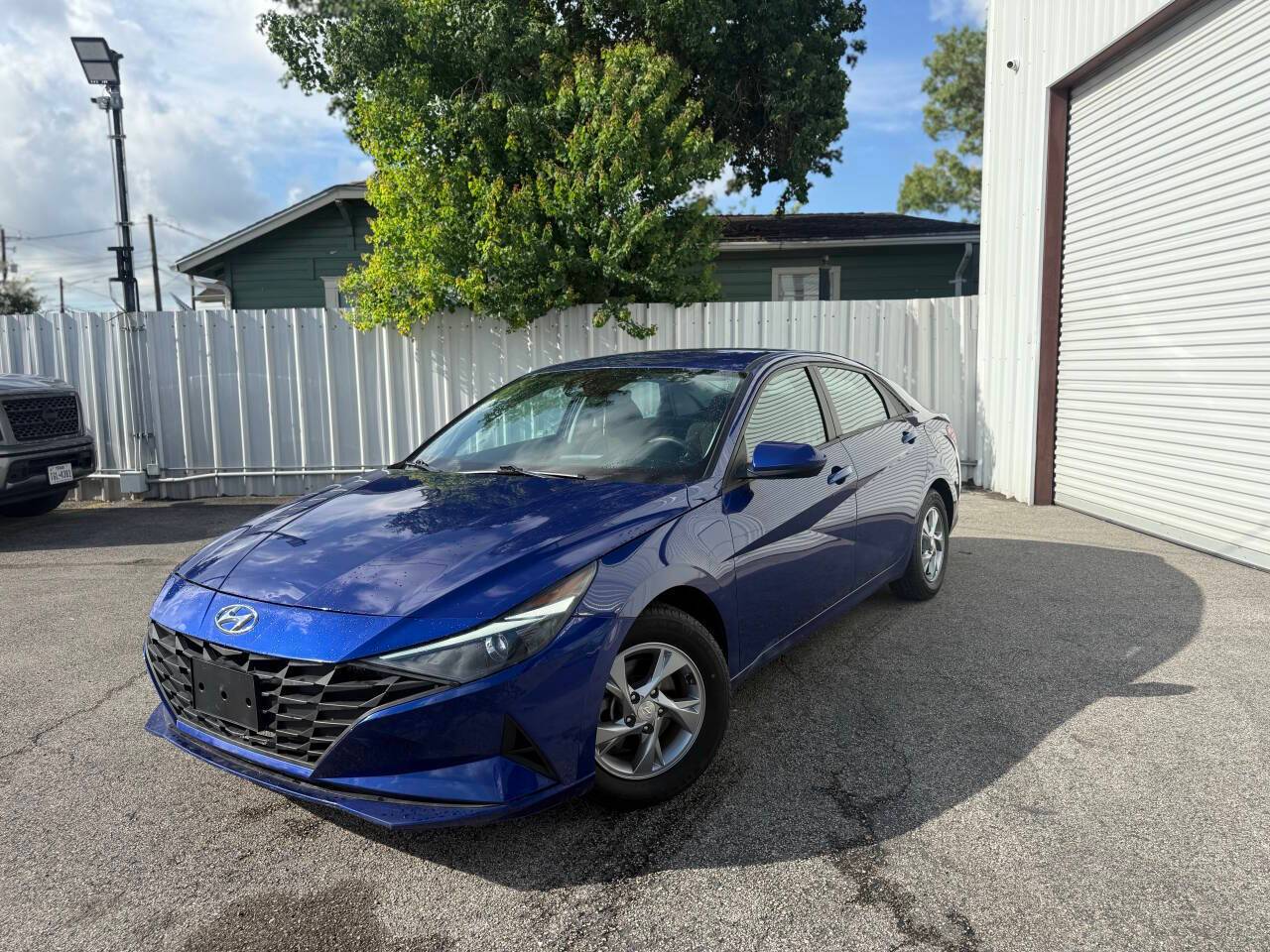 2021 Hyundai Elantra SE — Sedan — 70,807 mi — Houston, TX