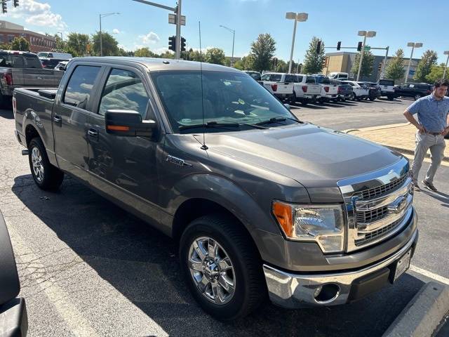 2013 Ford F-150 XLT — Pickup Truck — 118,222 mi — Naperville, IL