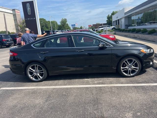 2013 Ford Fusion Titanium — Sedan — 44,259 mi — Naperville, IL