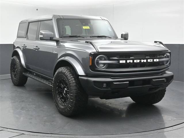 2022 Ford Bronco Outer Banks — SUV — 54,117 mi — Naperville, IL