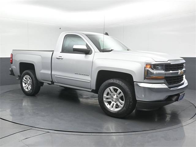 2018 Chevrolet Silverado 1500 LT — Pickup Truck — 11,968 mi — Naperville, IL