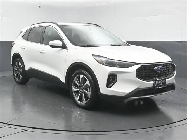 2023 Ford Escape Platinum — SUV — 12,305 mi — Naperville, IL