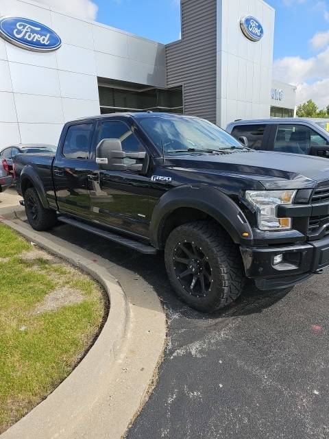 2016 Ford F-150 XLT — Pickup Truck — 103,800 mi — Naperville, IL