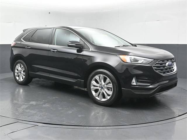 2022 Ford Edge Titanium — SUV — 23,261 mi — Naperville, IL