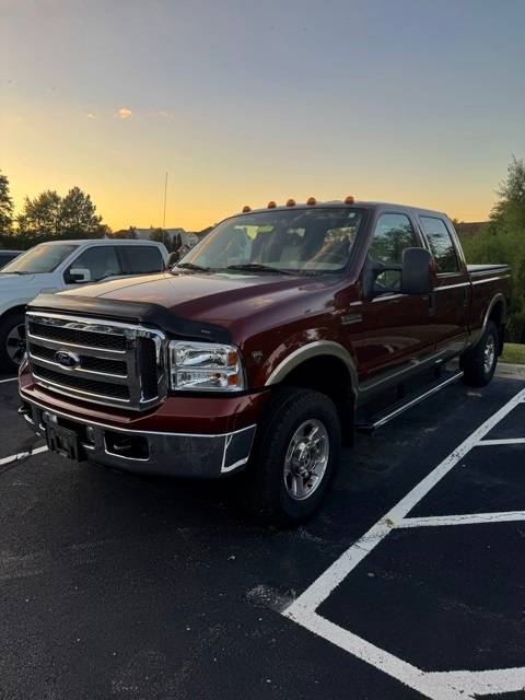2005 Ford Super Duty F-250 Lariat — Pickup Truck — 53,296 mi — Naperville, IL