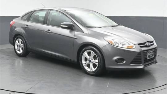2014 Ford Focus SE — Sedan — 84,481 mi — Naperville, IL