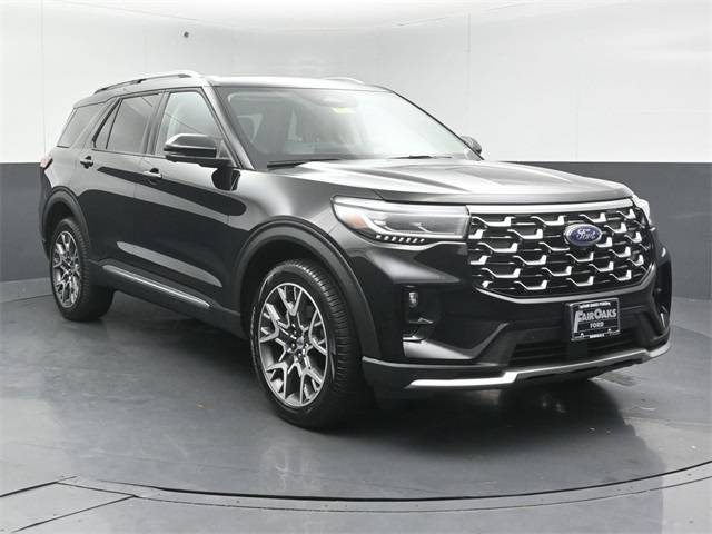 2025 Ford Explorer Platinum — SUV — 1,369 mi — Naperville, IL