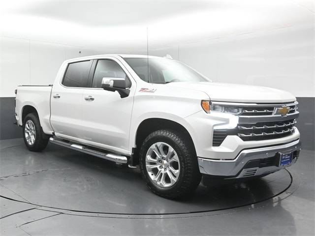 2025 Chevrolet Silverado 1500 LTZ — Pickup Truck — 3,153 mi — Naperville, IL