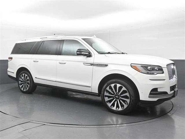 2024 Lincoln Navigator Reserve — SUV — 24,947 mi — Naperville, IL