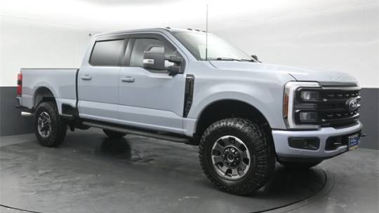 2024 Ford Super Duty F-250 LARIAT — Pickup Truck — 23,751 mi — Naperville, IL