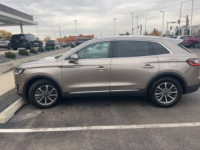 2020 Lincoln Nautilus Standard — SUV — 66,435 mi — Naperville, IL