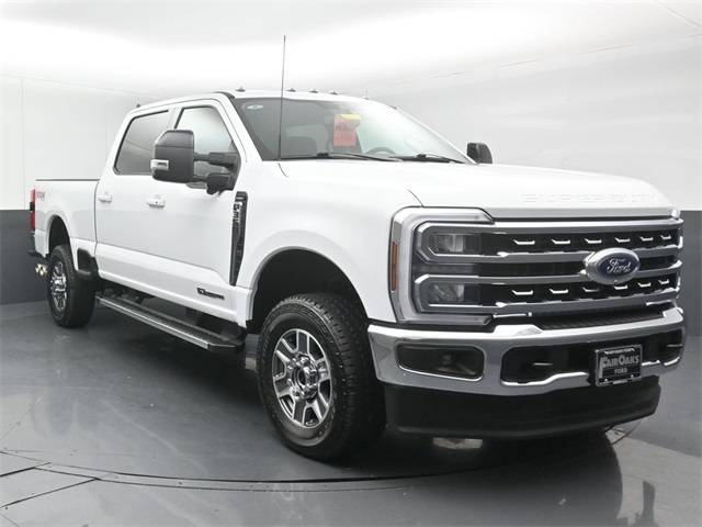 2024 Ford Super Duty F-350 LARIAT — Pickup Truck — 7,975 mi — Naperville, IL