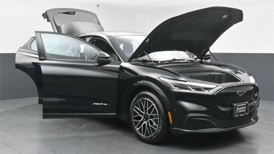 2024 Ford Mustang Mach-E Premium — SUV — 11,645 mi — Naperville, IL