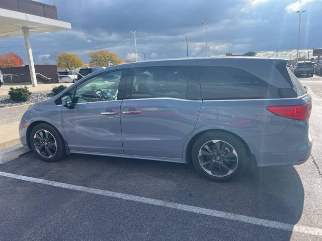 2023 Honda Odyssey Elite — Minivan — 44,234 mi — Naperville, IL