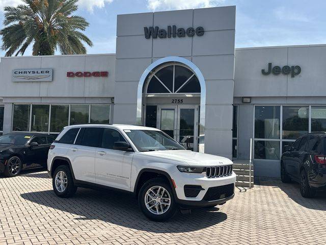 2026 Jeep Grand Cherokee Laredo