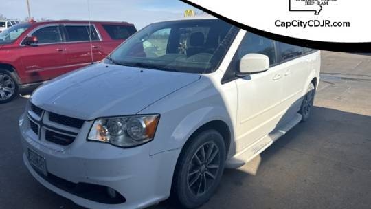 2015 Dodge Grand Caravan R/T — Minivan — 117,396 mi — Jefferson City, MO