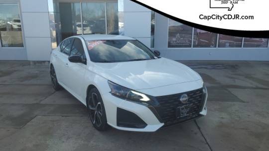 2023 Nissan Altima SR — Sedan — 41,970 mi — Jefferson City, MO