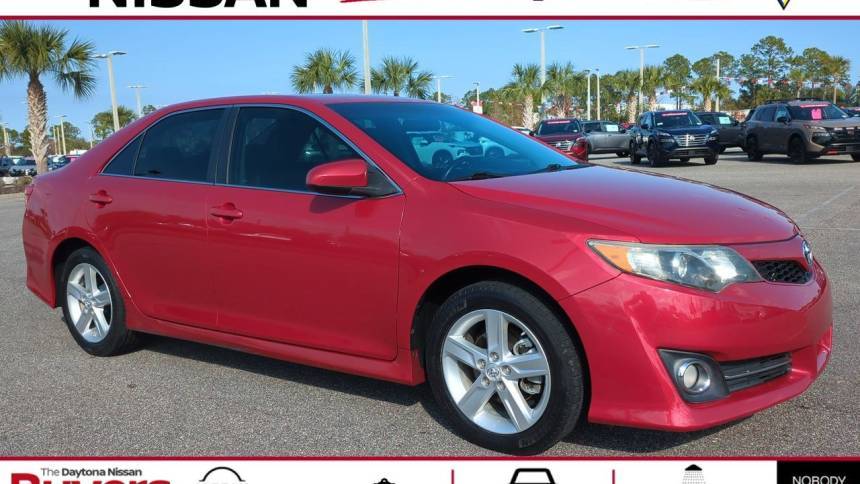 2014 Toyota Camry LE — Sedan — 86,272 mi — Daytona Beach, FL