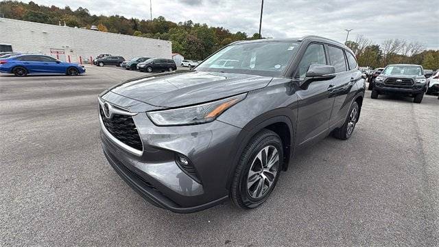 2022 Toyota Highlander XLE — SUV — 38,091 mi — Akron, OH