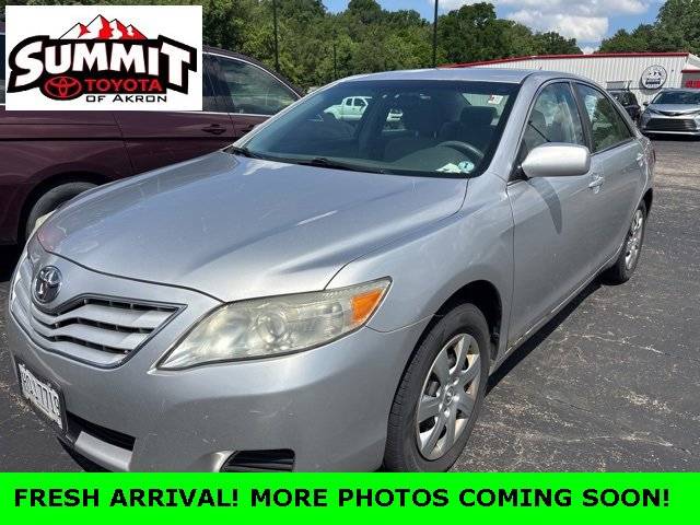 2010 Toyota Camry Base — Sedan — 142,205 mi — Akron, OH
