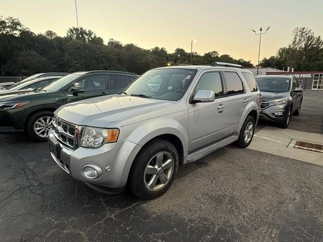 2011 Ford Escape Limited — SUV — 523 mi — Akron, OH