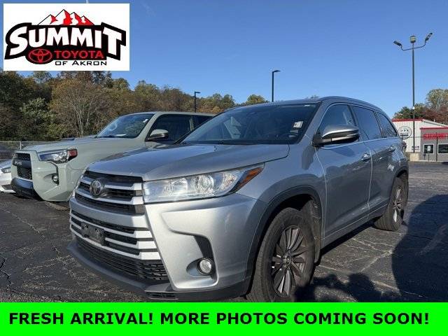 2017 Toyota Highlander XLE — SUV — 123,504 mi — Akron, OH
