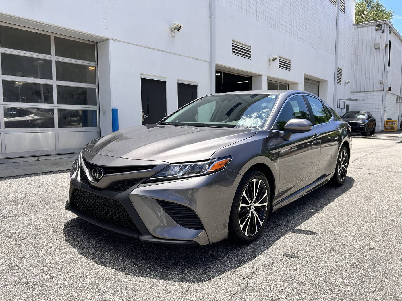 2019 Toyota Camry L — Sedan — 18,267 mi — Decatur, GA