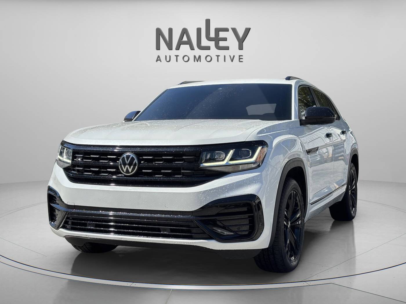 2023 Volkswagen Atlas Cross Sport SEL R-Line Black — SUV — 51,895 mi — Decatur, GA