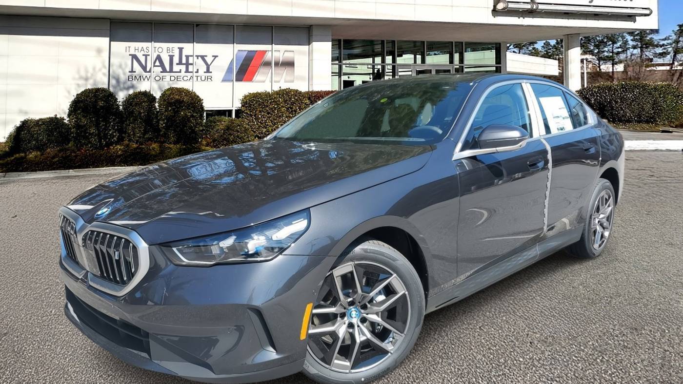 2025 BMW i5 eDrive40