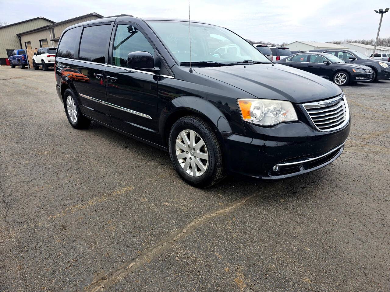 2014 Chrysler Town and Country Touring
