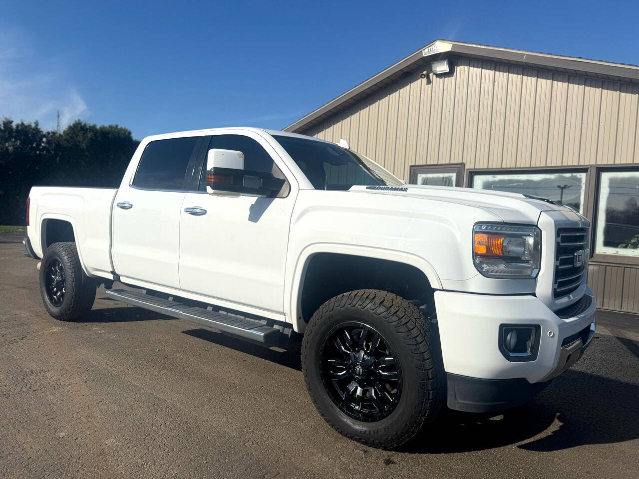 2017 GMC Sierra 2500HD Denali — Pickup Truck — 222,625 mi — Warsaw, IN