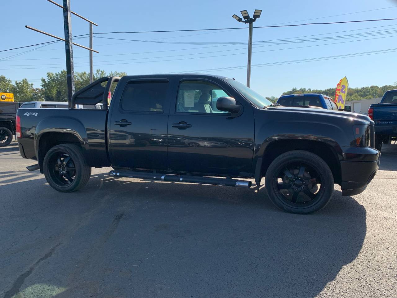 2012 GMC Sierra 1500 SLE — Pickup Truck — 151,515 mi — Warsaw, IN