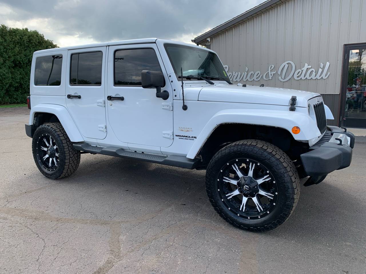 2015 Jeep Wrangler Sahara — SUV — 175,280 mi — Warsaw, IN
