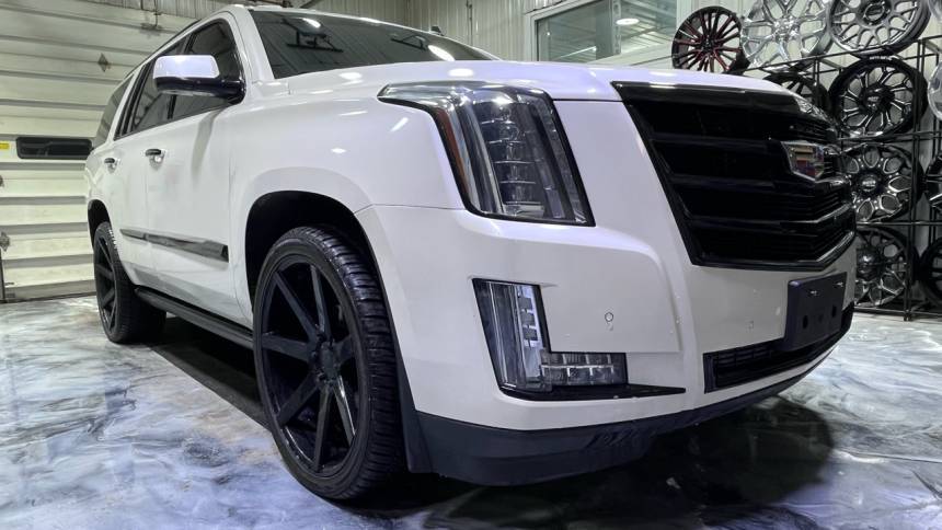 2015 Cadillac Escalade Premium — SUV — 181,833 mi — Warsaw, IN