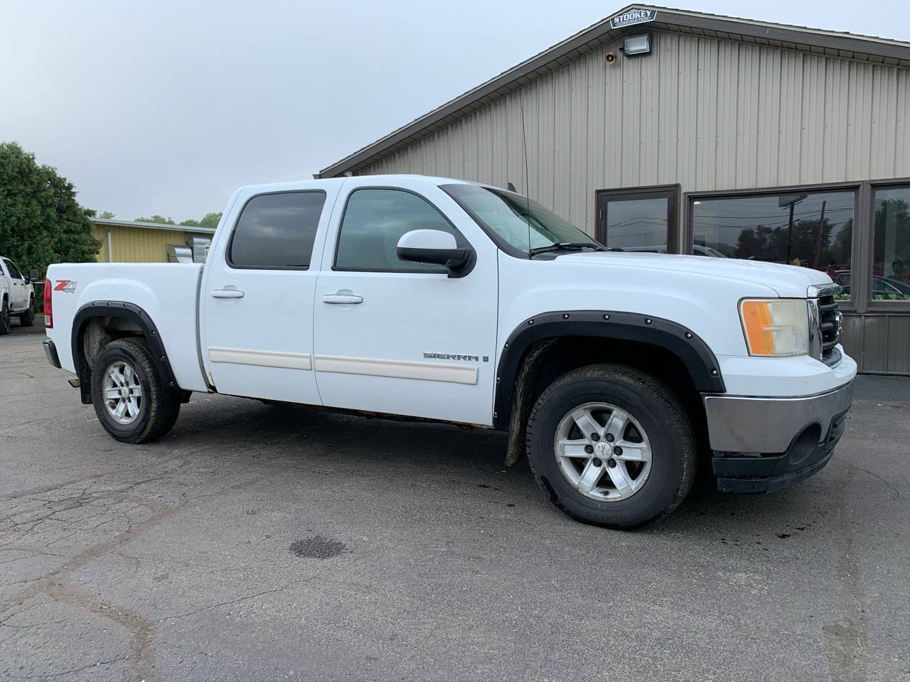 2007 GMC Sierra 1500 SLE2 — Pickup Truck — 137,525 mi — Warsaw, IN